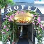 Hotel Serena